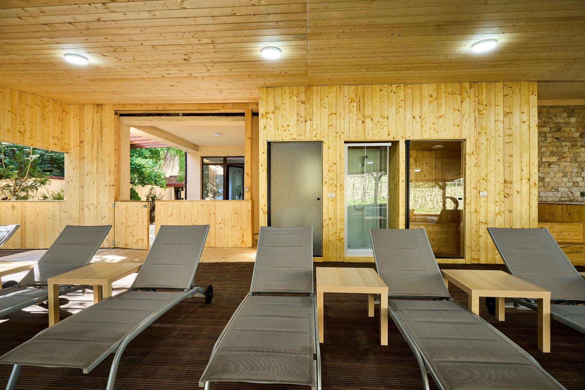 Therme Airport Resort Corbeanca 외부 사진