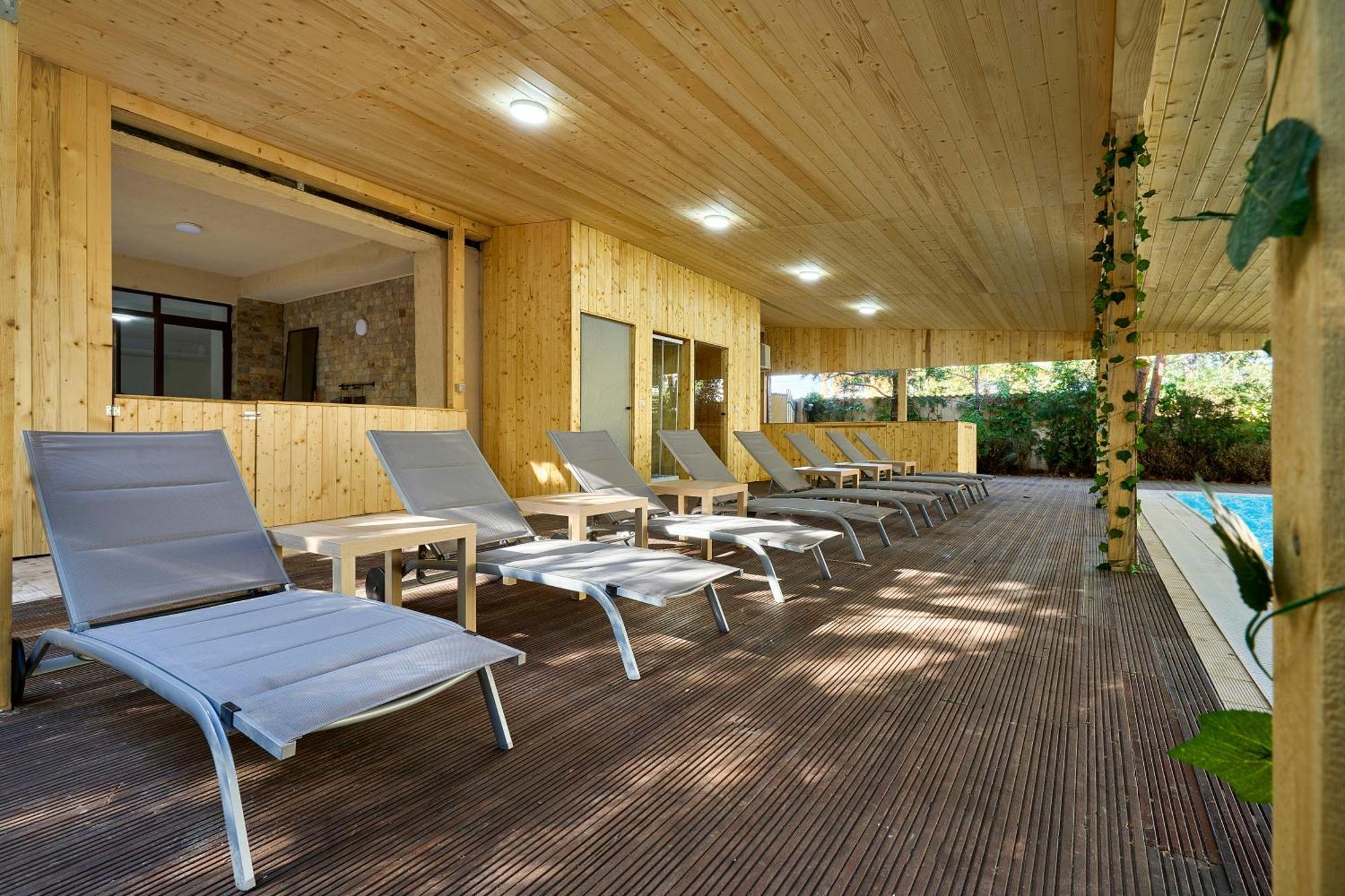 Therme Airport Resort Corbeanca 외부 사진