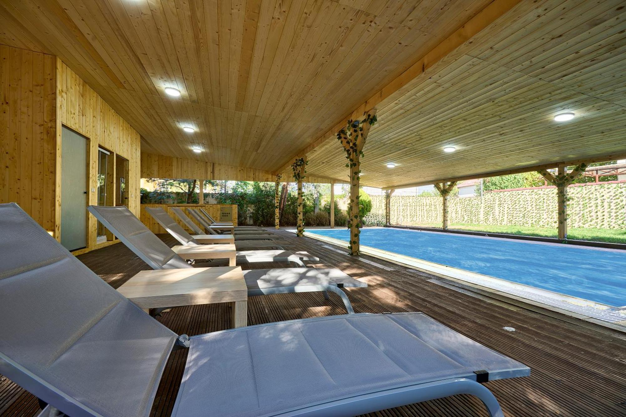 Therme Airport Resort Corbeanca 외부 사진